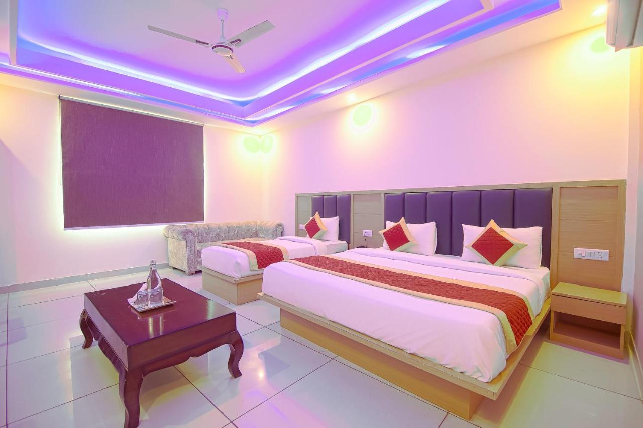 Hotel Del Inn By F9 Hotels - Near Igi Airport New Delhi Ngoại thất bức ảnh