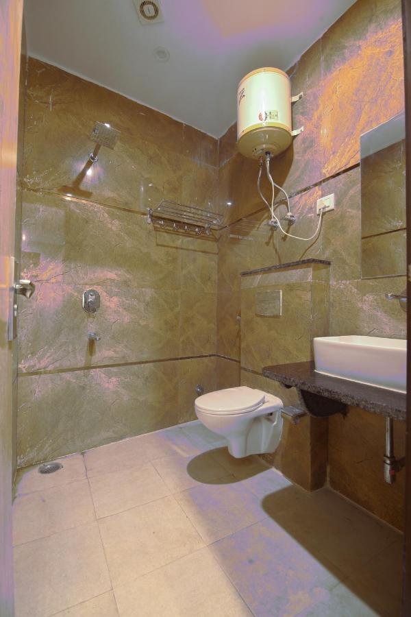 Hotel Del Inn By F9 Hotels - Near Igi Airport New Delhi Ngoại thất bức ảnh
