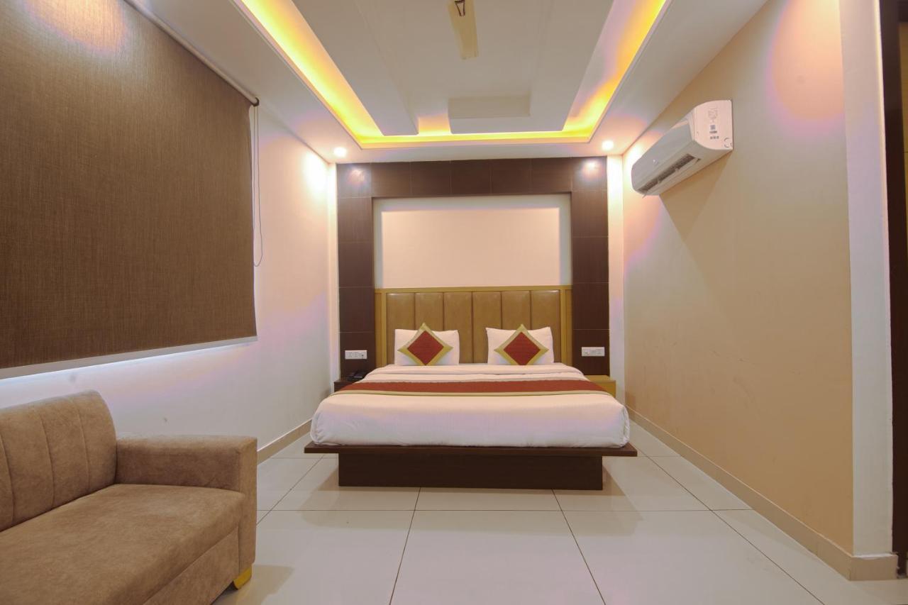 Hotel Del Inn By F9 Hotels - Near Igi Airport New Delhi Ngoại thất bức ảnh